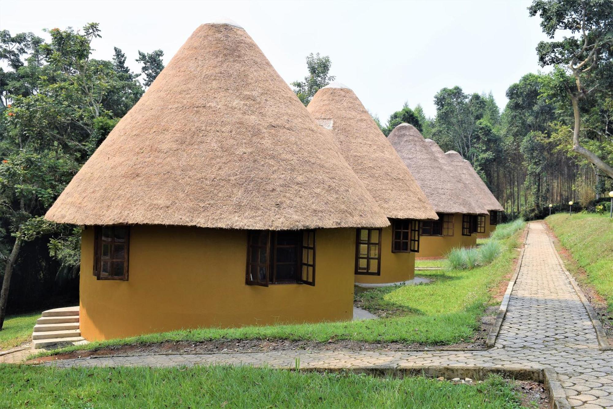 Kibale Guest Cottages Fort Portal Bagian luar foto